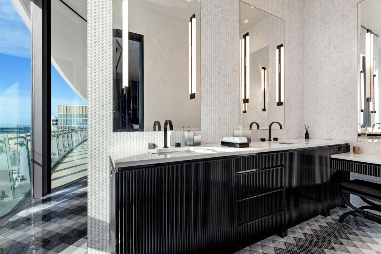 1100 S Flagler Drive, Unit 2401/2402, West Palm Beach, FL 33401 Photo