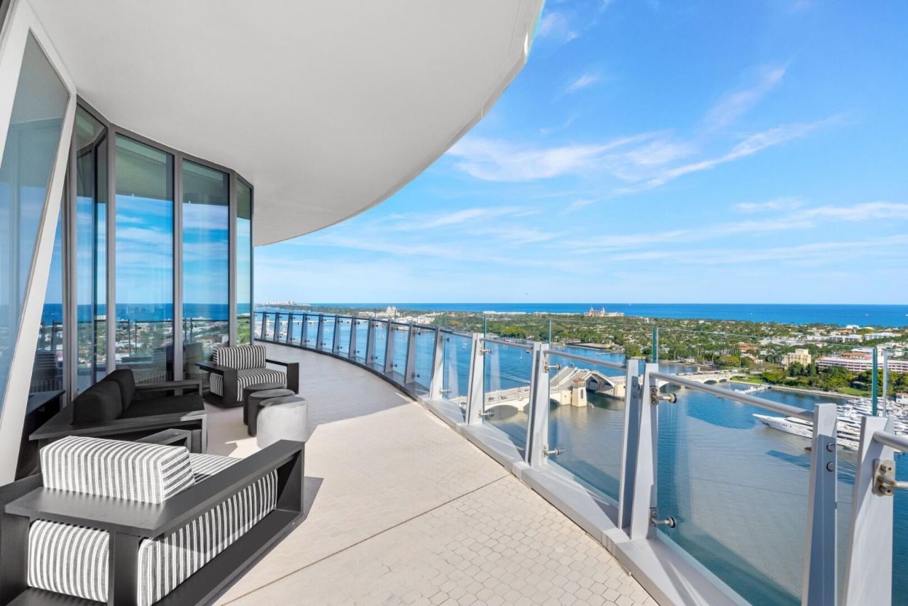 1100 S Flagler Drive, Unit 2401/2402, West Palm Beach, FL 33401 Photo