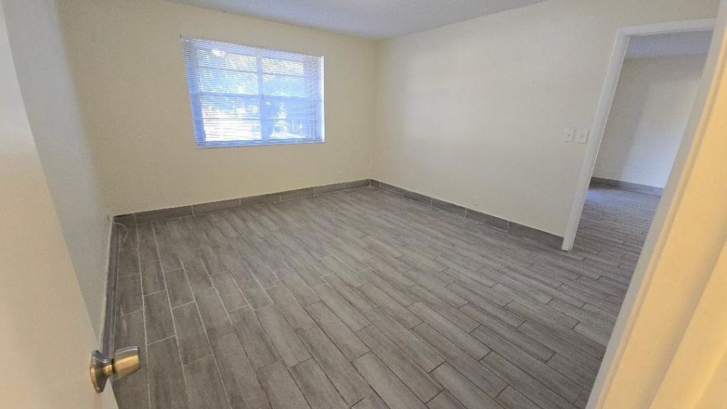 2810 Riverside Drive, Unit 202, Coral Springs, FL 33065 Photo