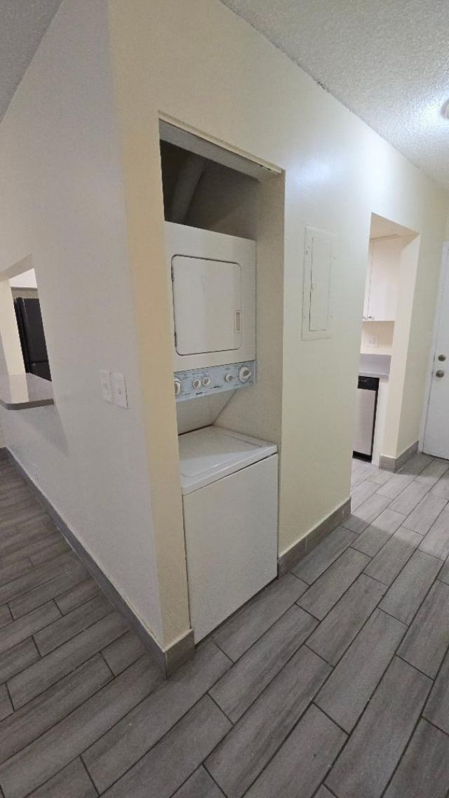 2810 Riverside Drive, Unit 202, Coral Springs, FL 33065 Photo