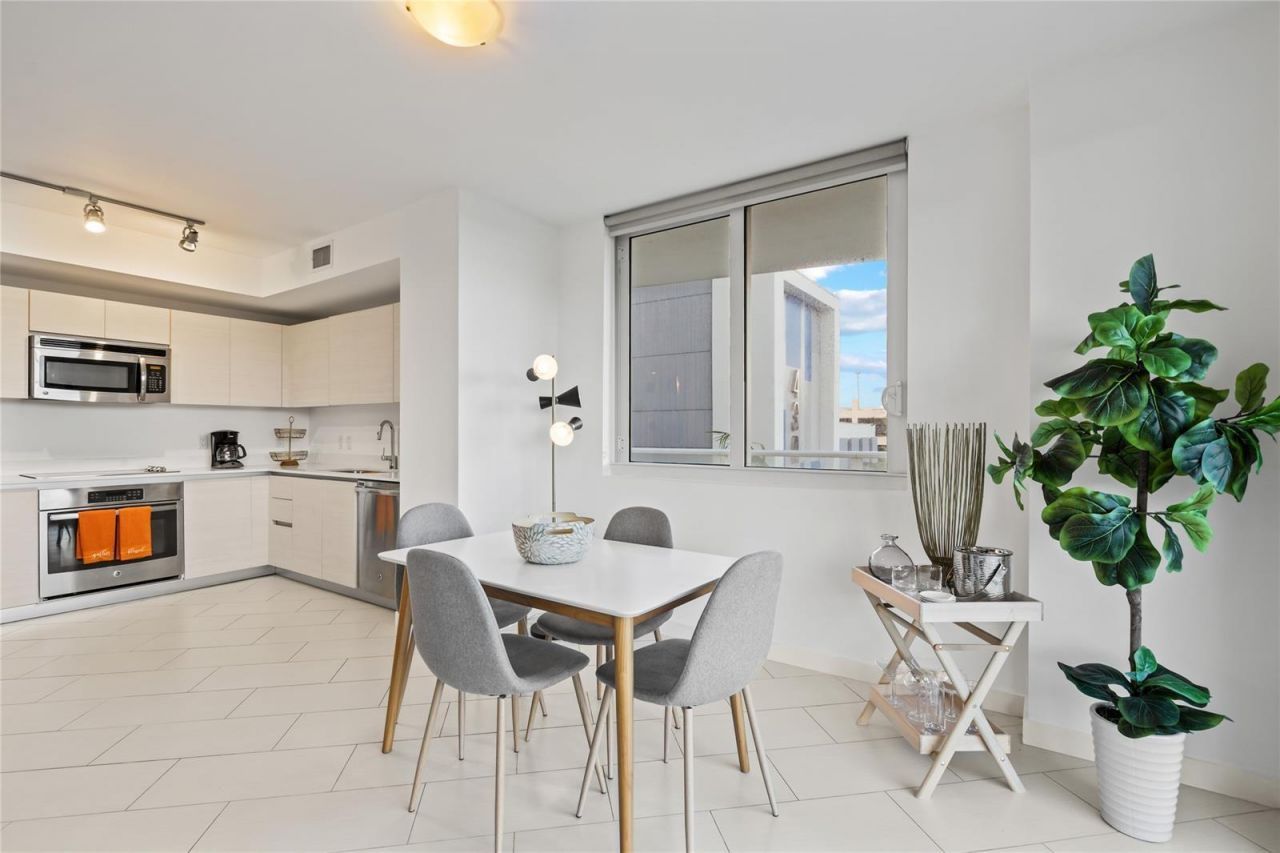 4250 Biscayne Boulevard, Unit 402, Miami, FL 33137 Photo