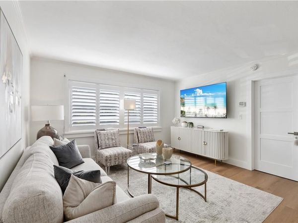 975 9th AVE S, Unit 1, NAPLES, FL 34102