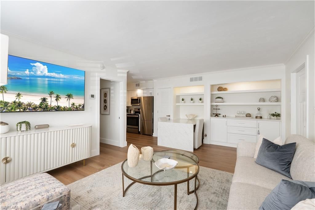 975 9th Ave S, Unit 1, Naples, FL 34102 Photo