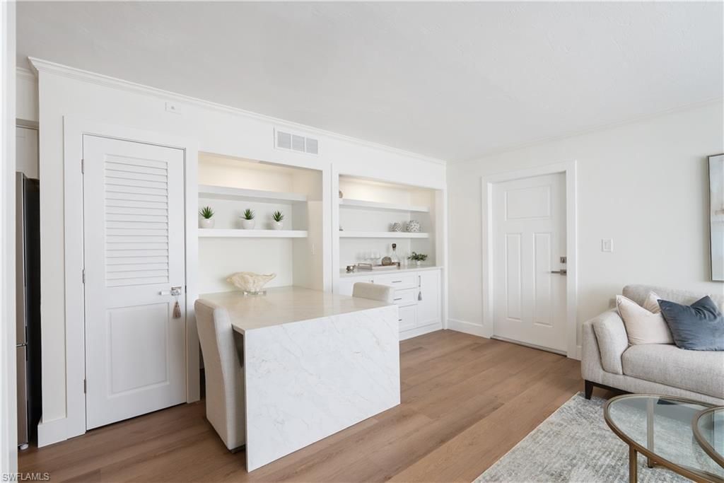 975 9th Ave S, Unit 1, Naples, FL 34102 Photo