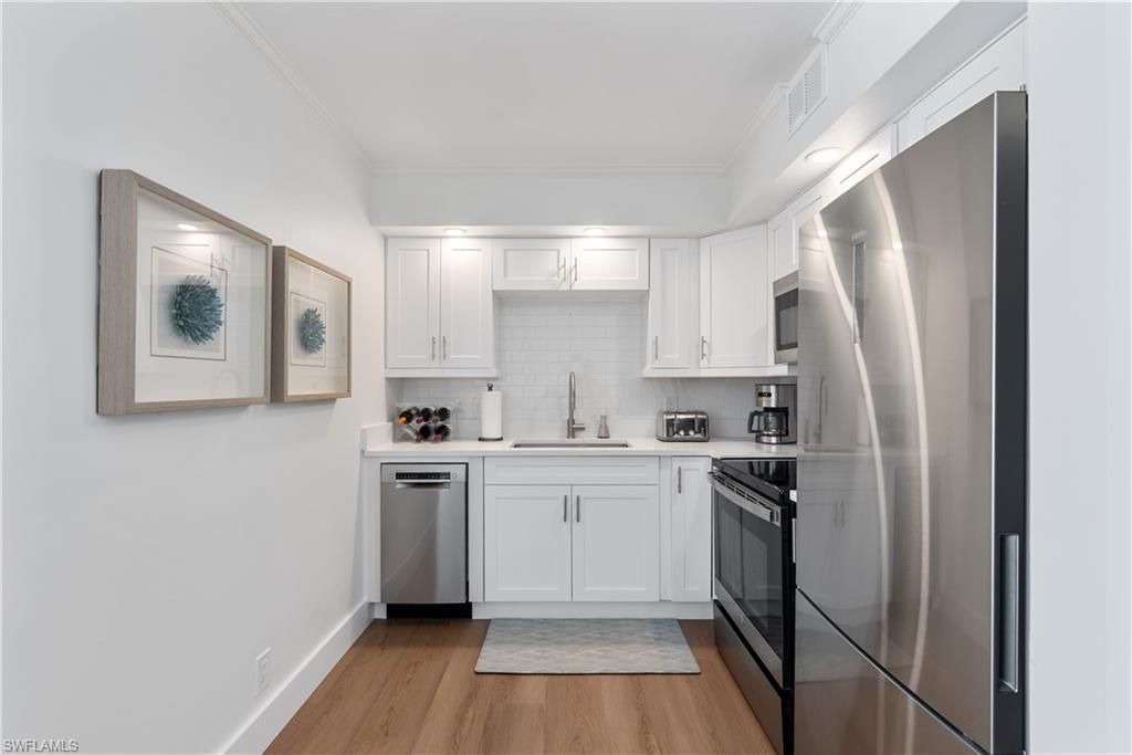 975 9th Ave S, Unit 1, Naples, FL 34102 Photo