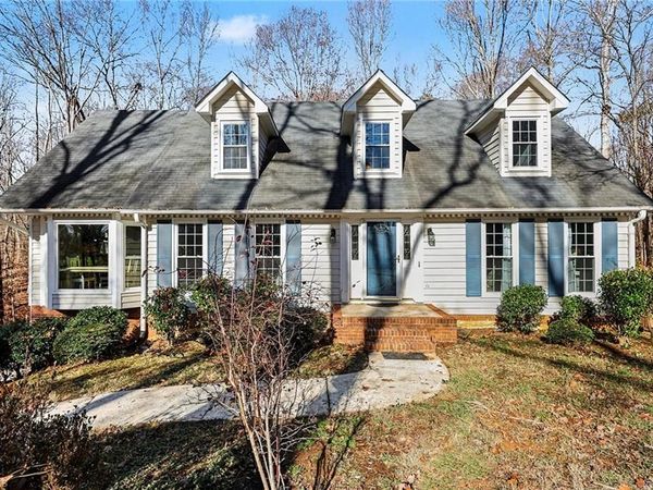 731 Barrington Park Circle, Kernersville, NC 27284