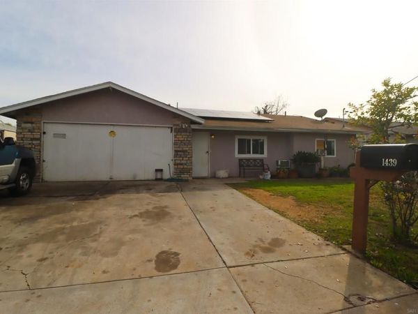1439 E MISSION, Escondido, CA 92027