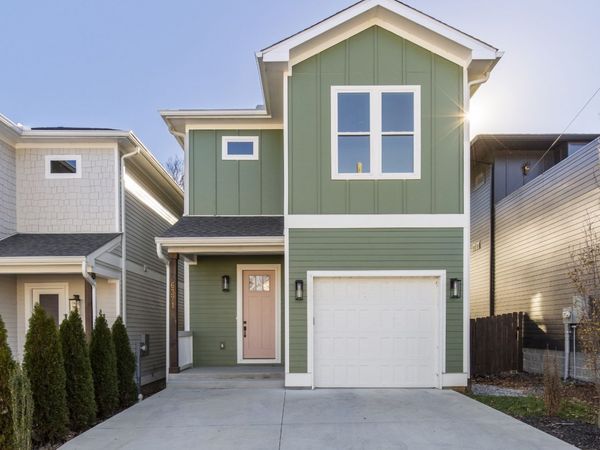 6371 Alamo Pl , Nashville, TN 37209