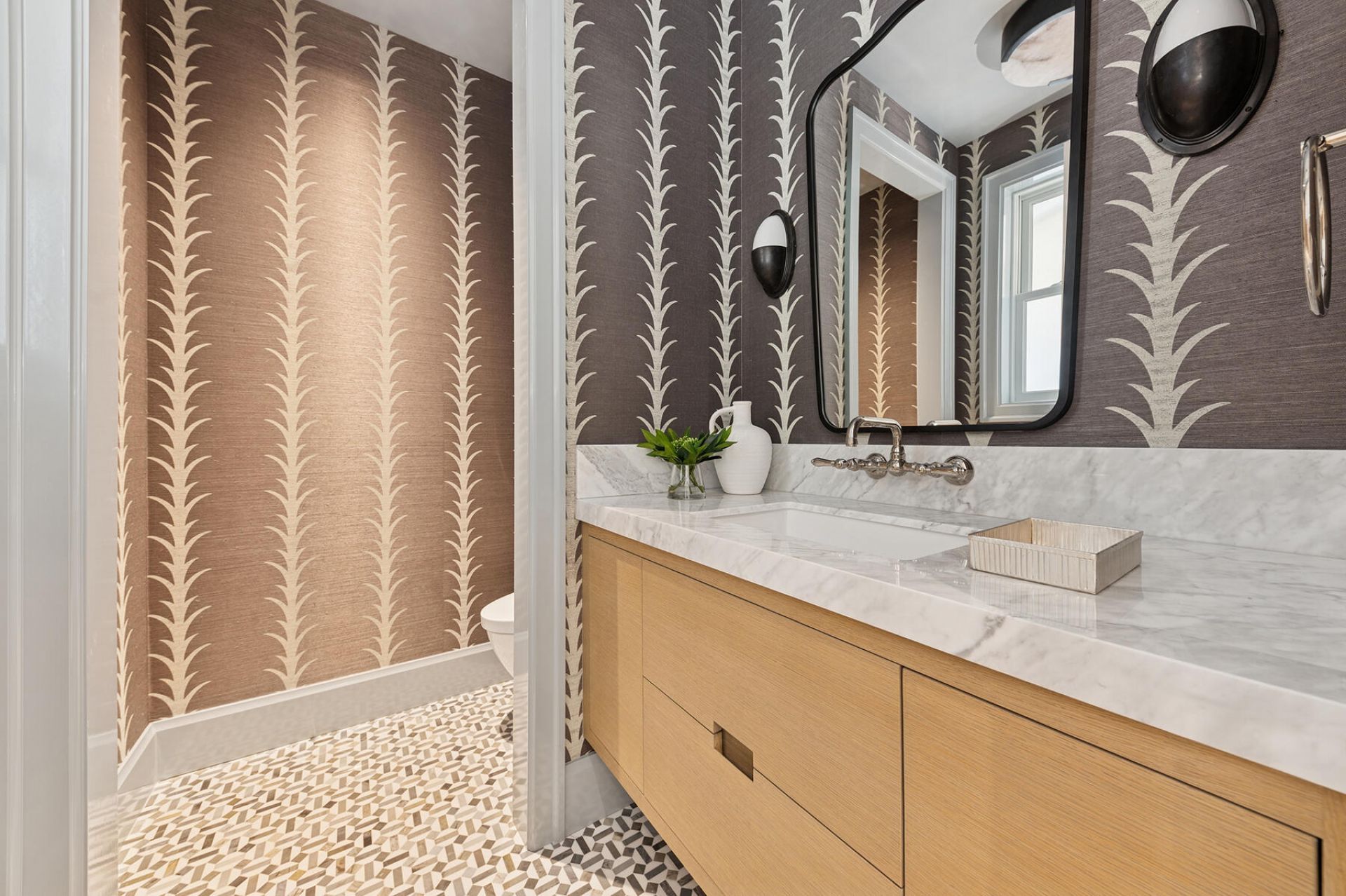 232 La Puerta Way, Palm Beach, FL 33480 Photo