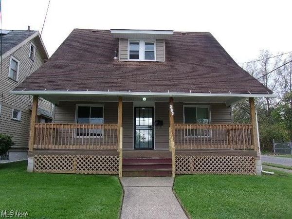 203 Marmion Avenue, Youngstown, OH 44507