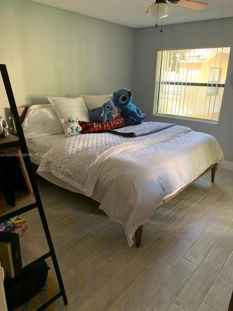 9999 Summerbreeze Dr, Unit 720, Sunrise, FL 33322 Photo