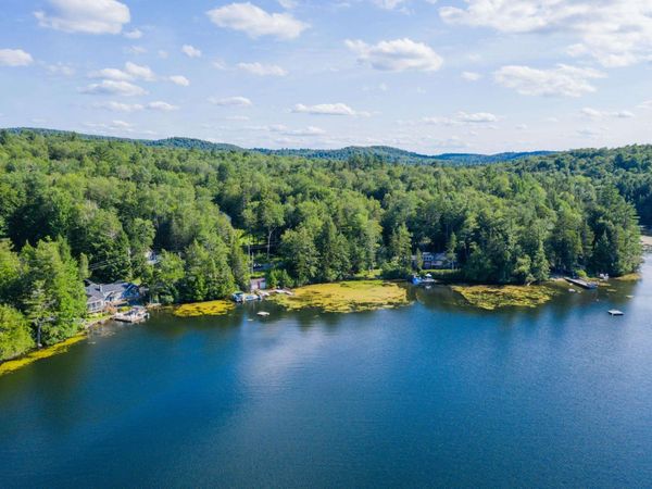 197 Lake Raponda Road, Wilmington, VT 05363