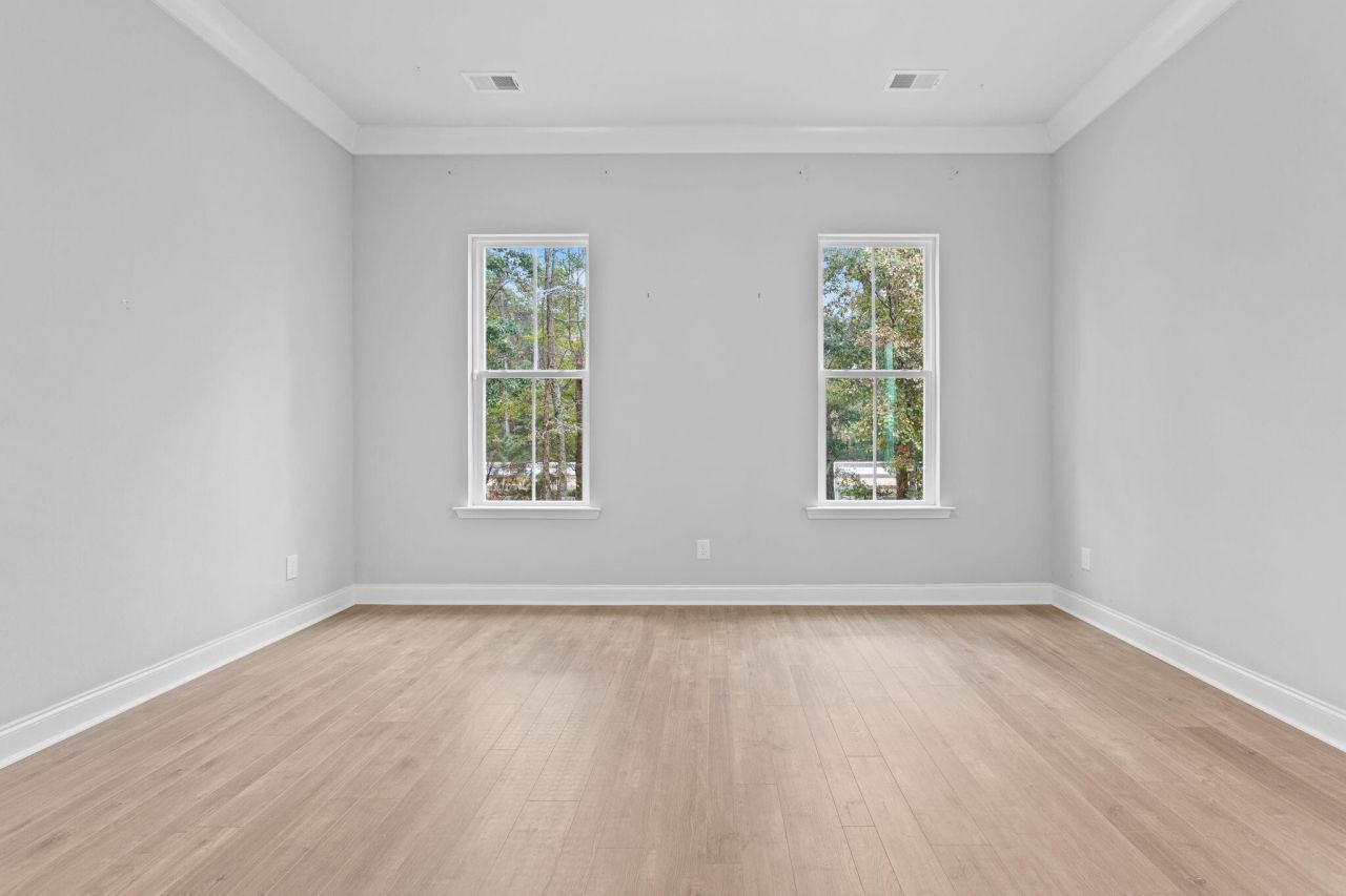 103 Ilderton Street Photo 15