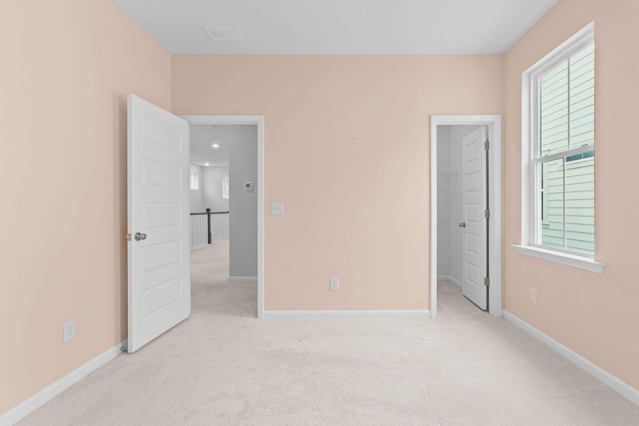 103 Ilderton Street Photo 28