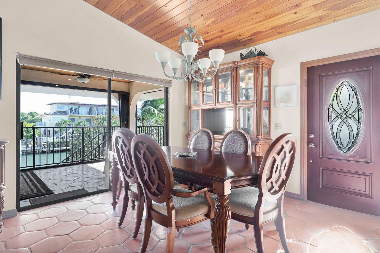 580 9th Street, Key Colony, FL 33051 Photo