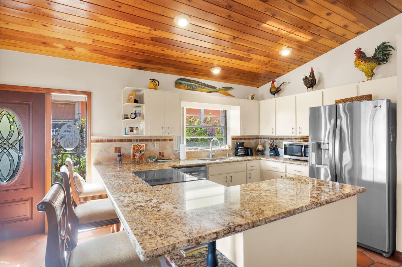 580 9th Street, Key Colony, FL 33051 Photo