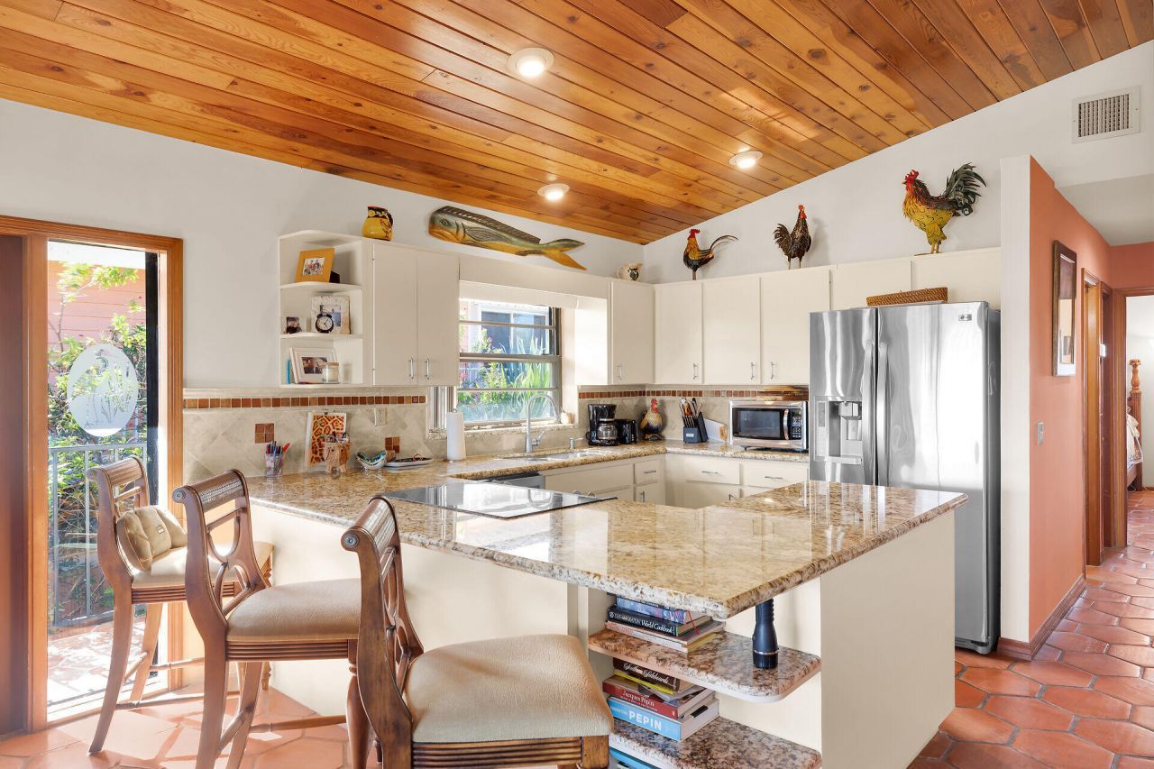 580 9th Street, Key Colony, FL 33051 Photo