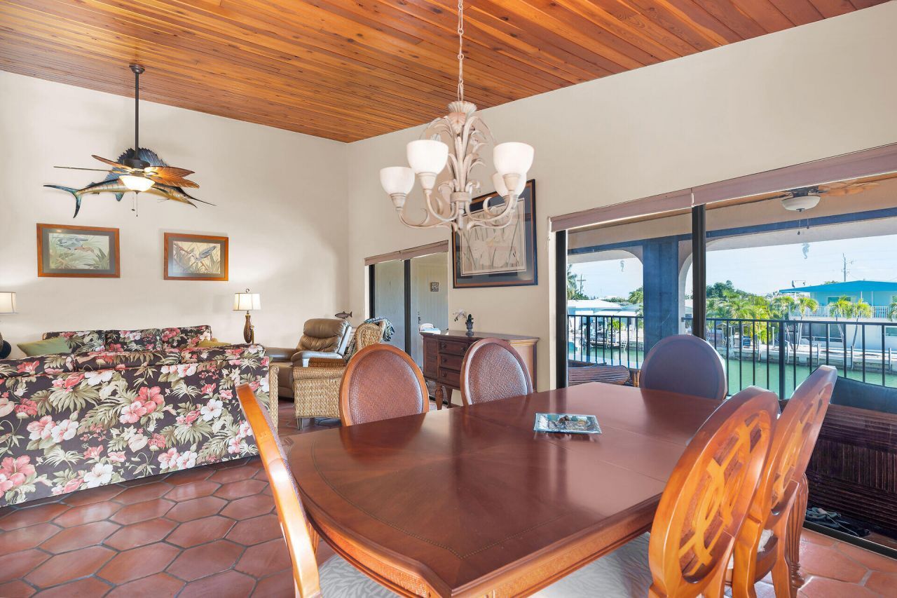 580 9th Street, Key Colony, FL 33051 Photo