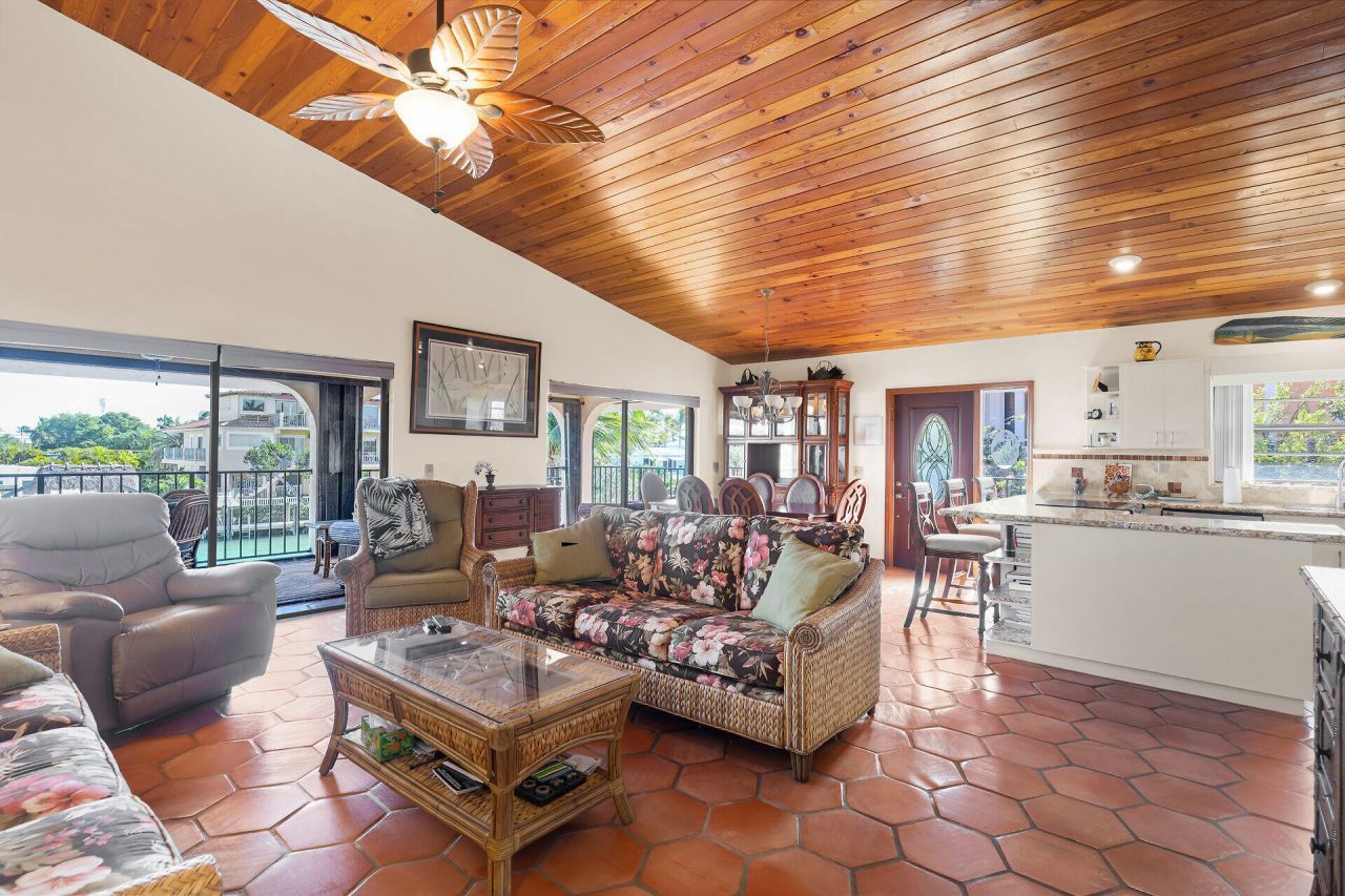 580 9th Street, Key Colony, FL 33051 Photo