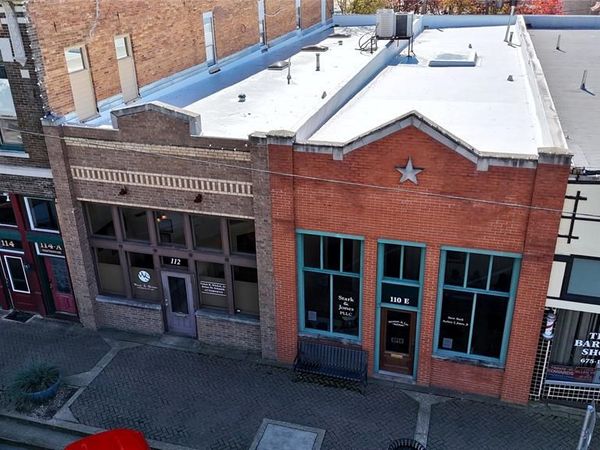 110 E Corsicana Street, Athens, TX 75751