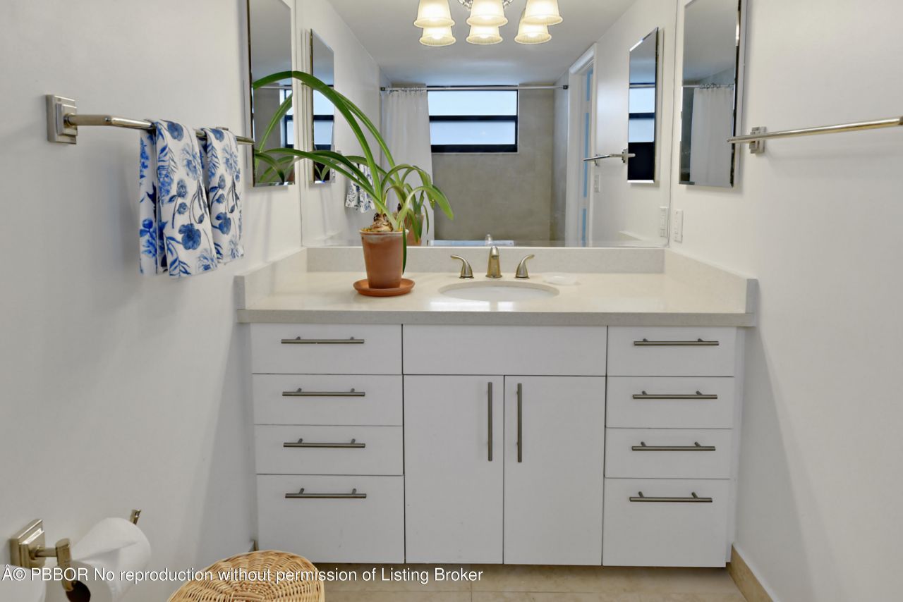 2860 S Ocean Boulevard, Unit 311, Palm Beach, FL 33480 Photo