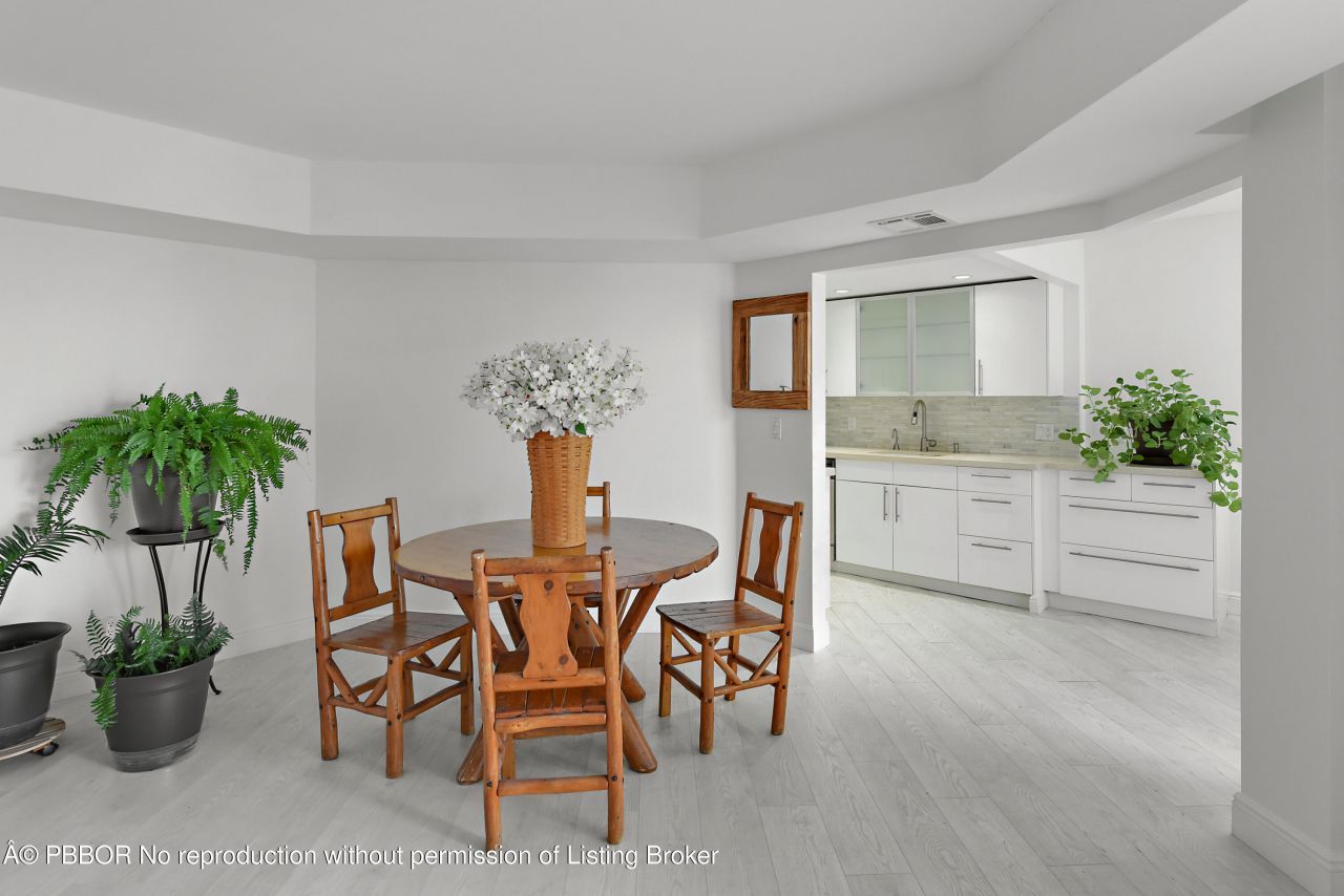 2860 S Ocean Boulevard, Unit 311, Palm Beach, FL 33480 Photo