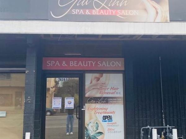 2639 QUADRA St, Unit A, Victoria, BC V8X 5G1