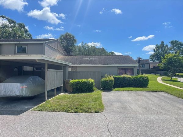 8601 CATTAIL DRIVE, Unit 8601, TEMPLE TERRACE, FL 33637