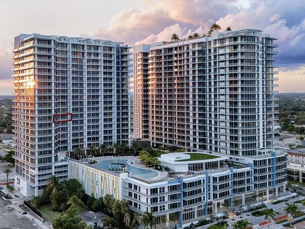 220 Lake Shore Drive, Unit 1210, Lake Park, FL 33403