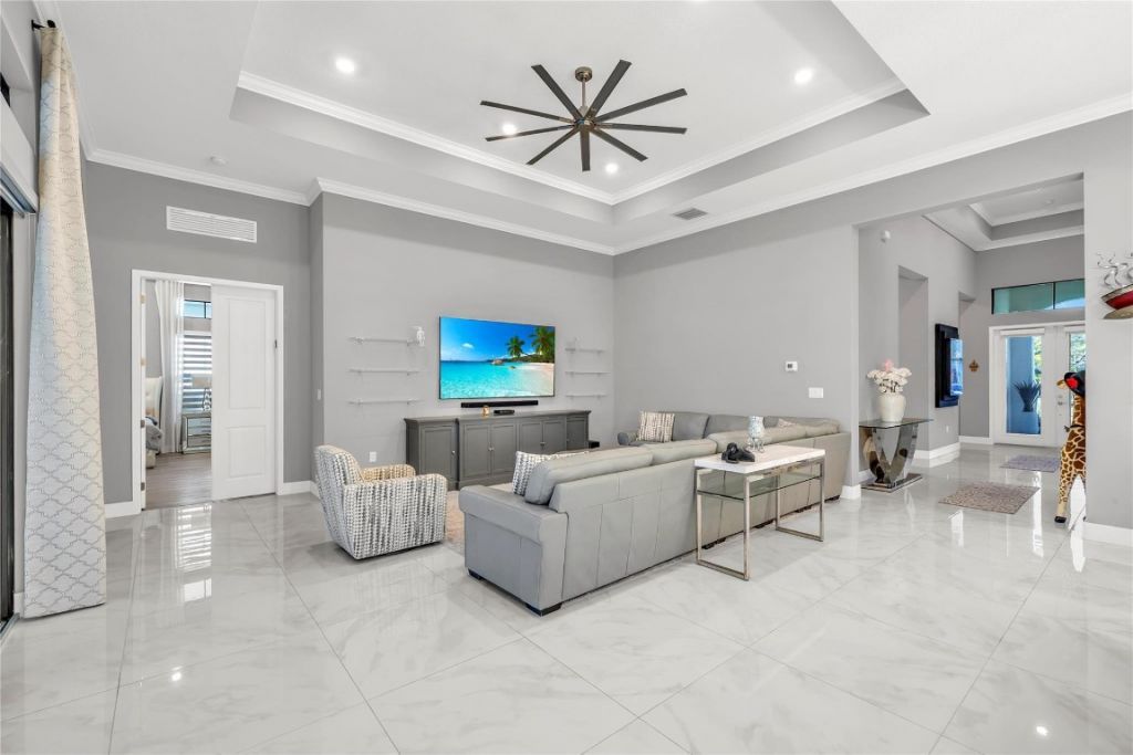 7947 E Juniper Dr, Parkland, FL 33067 Photo