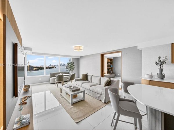 400 S Pointe Dr, Unit 1501, Miami Beach, FL 33139