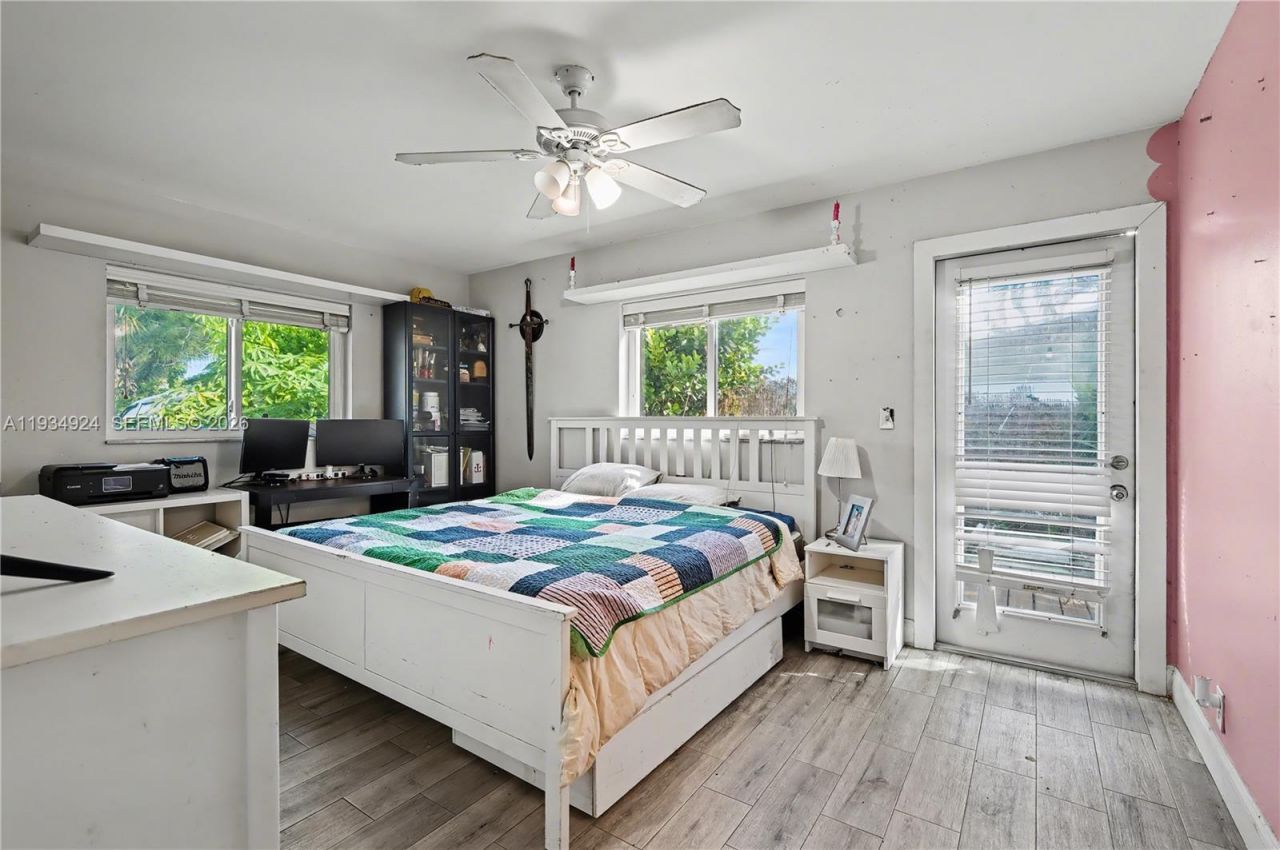 2864 SW 16th St, Fort Lauderdale, FL 33312 Photo