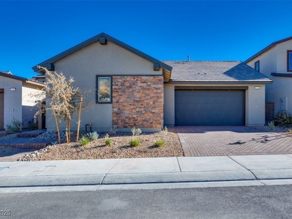 1030 Soaring Sage Avenue , Las Vegas, NV 89138