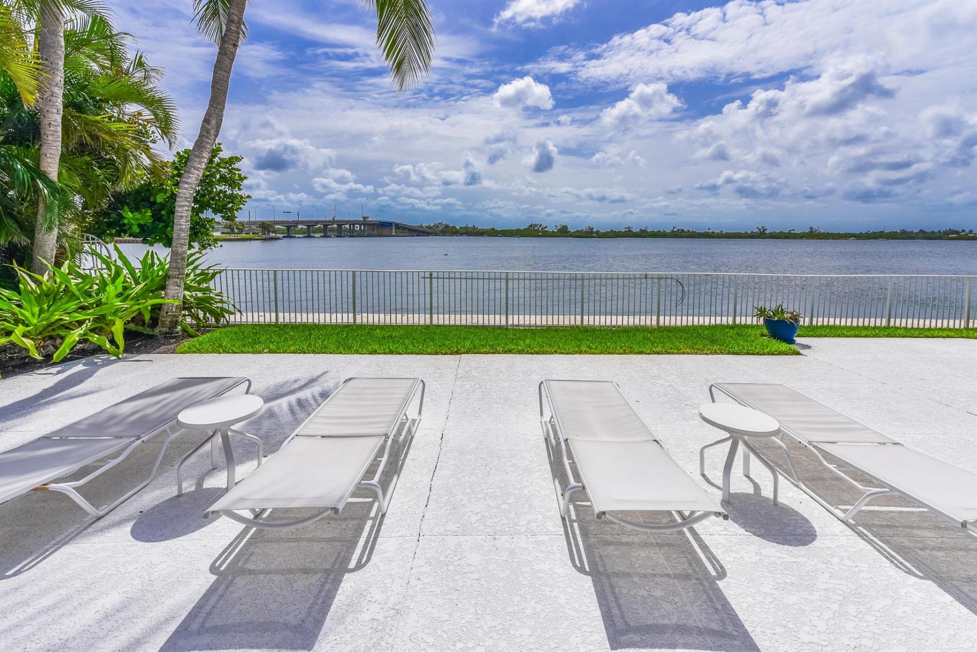 2860 S Ocean Boulevard, Unit 311, Palm Beach, FL 33480 Photo