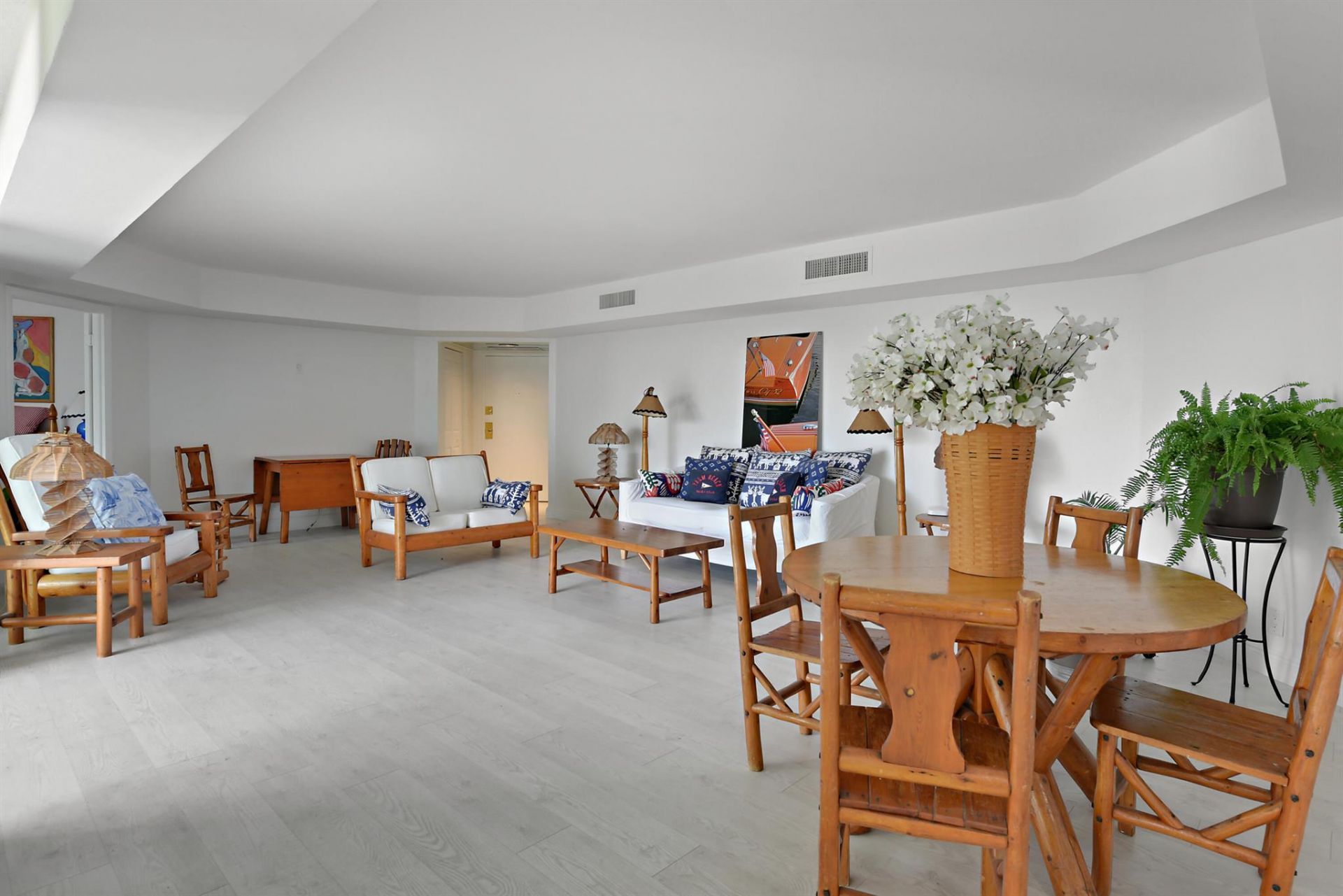 2860 S Ocean Boulevard, Unit 311, Palm Beach, FL 33480 Photo