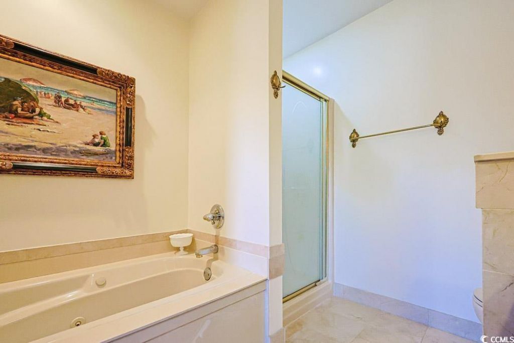 221 Lander Dr. Photo 18