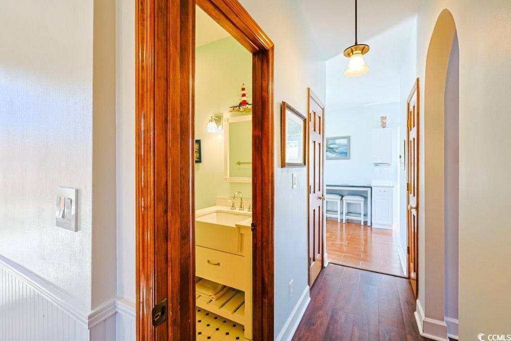 221 Lander Dr. Photo 28