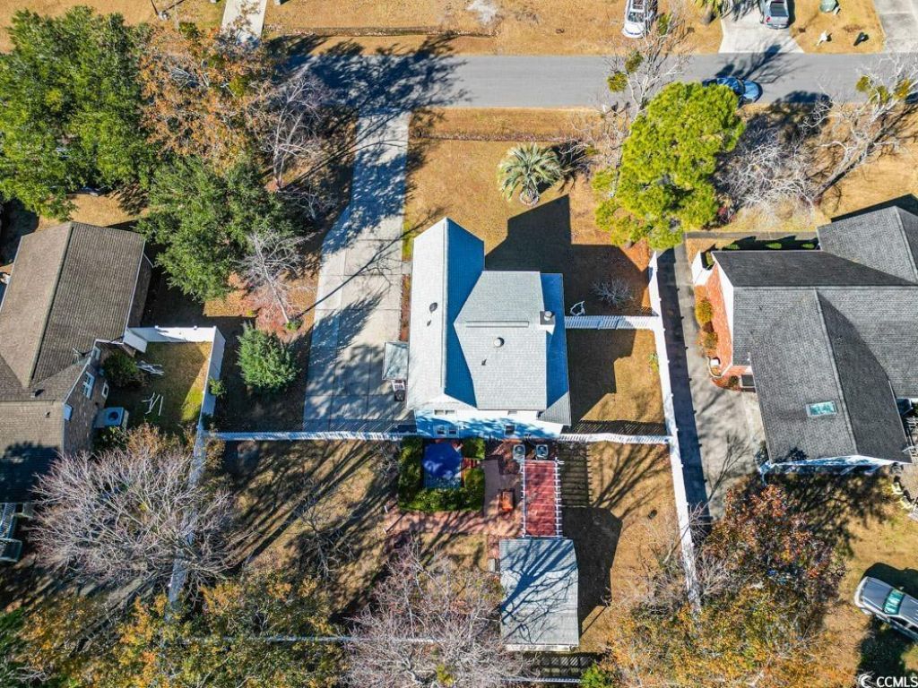 221 Lander Dr. Photo 39