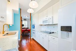 221 Lander Dr. photo 4