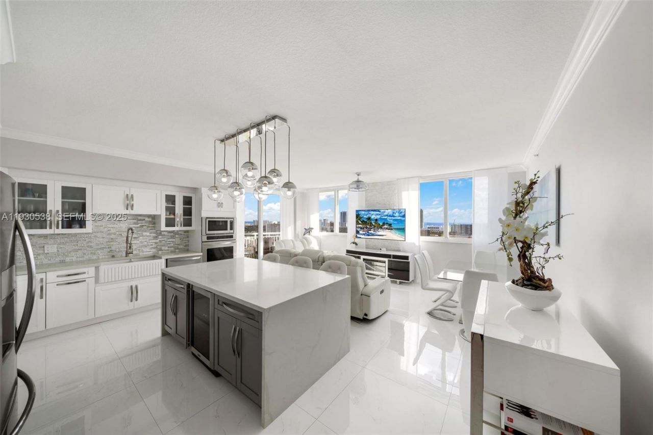 1755 E Hallandale Beach Blvd, Unit 2103E, Hallandale Beach, FL 33009 Photo