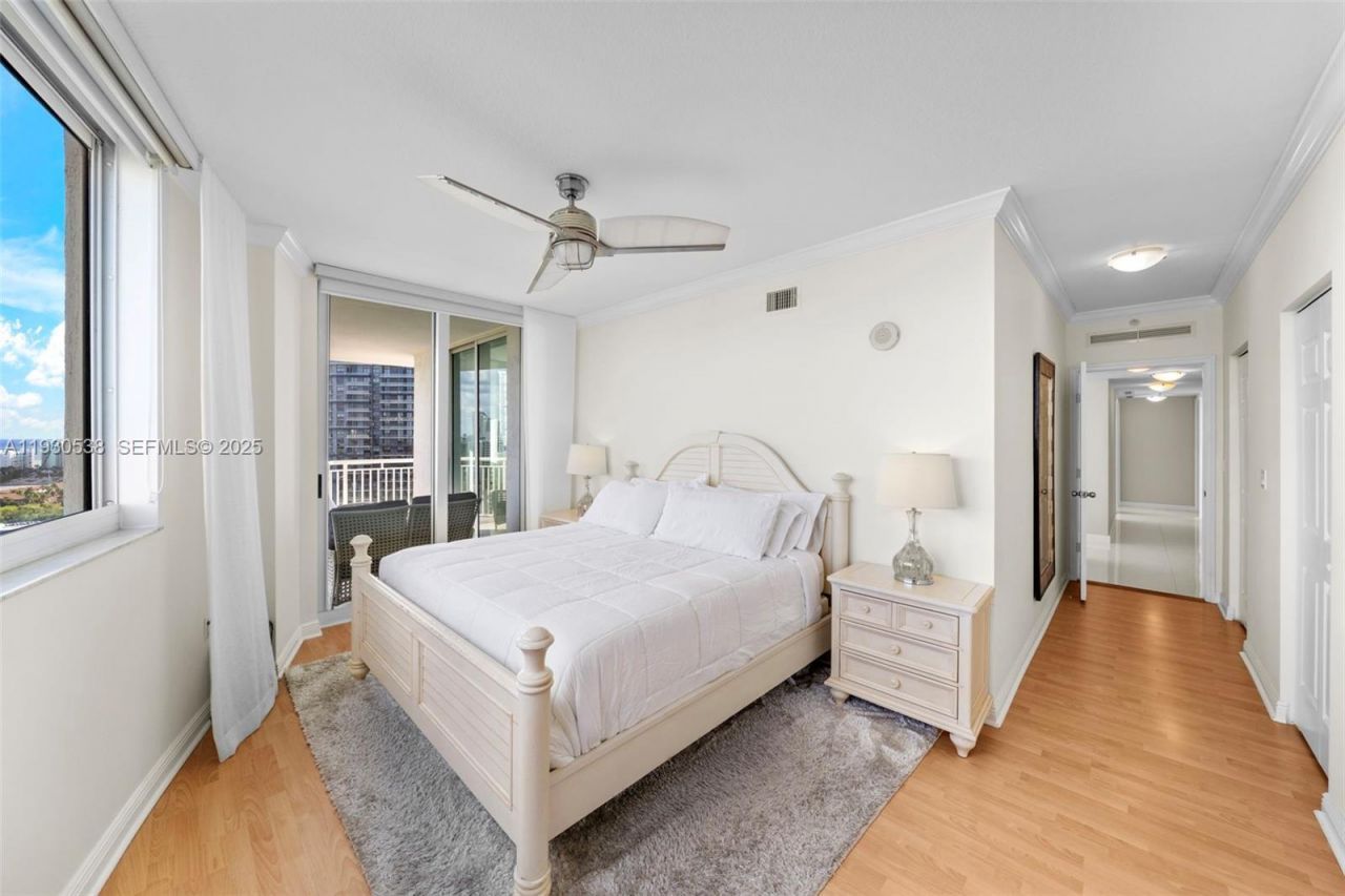 1755 E Hallandale Beach Blvd, Unit 2103E, Hallandale Beach, FL 33009 Photo