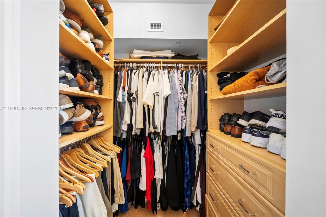 1755 E Hallandale Beach Blvd, Unit 2103E, Hallandale Beach, FL 33009 Photo