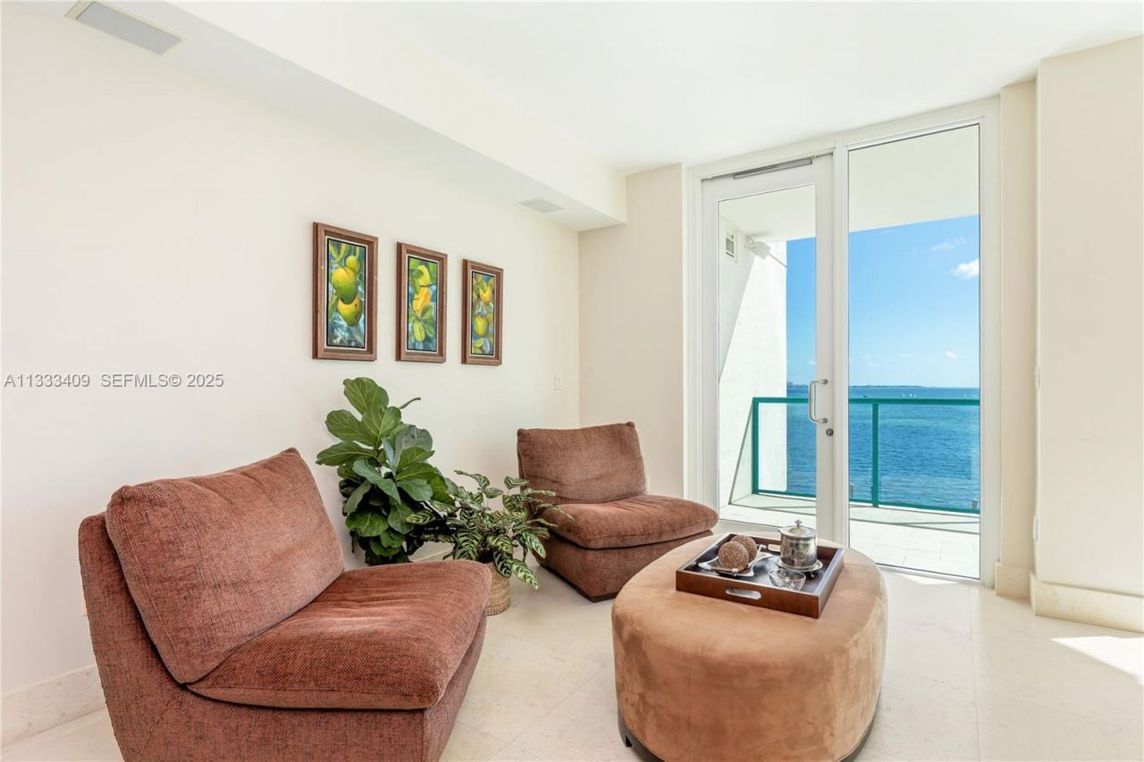 1660 W Glencoe St , Unit 302, Coconut Grove, FL 33133 Photo
