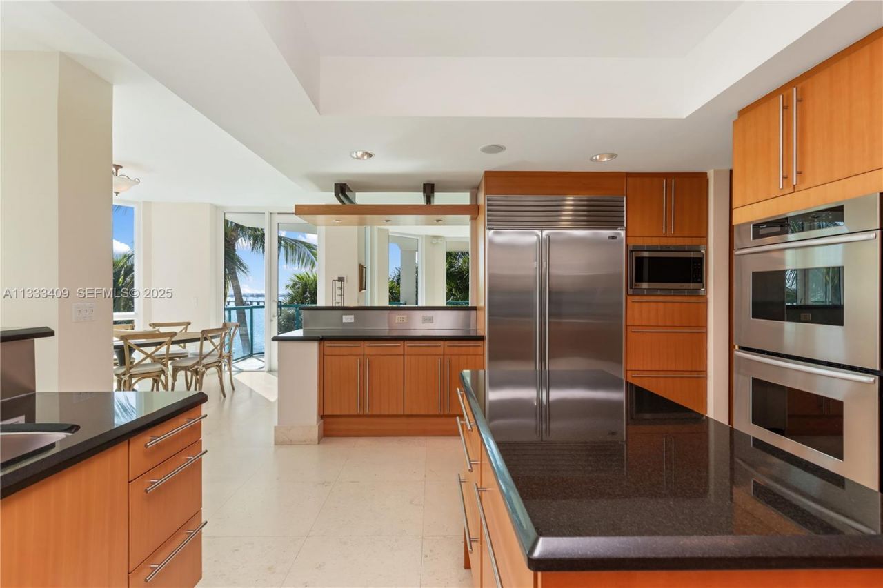 1660 W Glencoe St , Unit 302, Coconut Grove, FL 33133 Photo