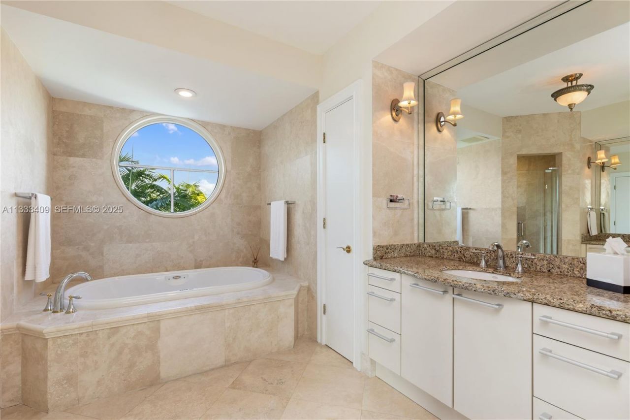 1660 W Glencoe St , Unit 302, Coconut Grove, FL 33133 Photo