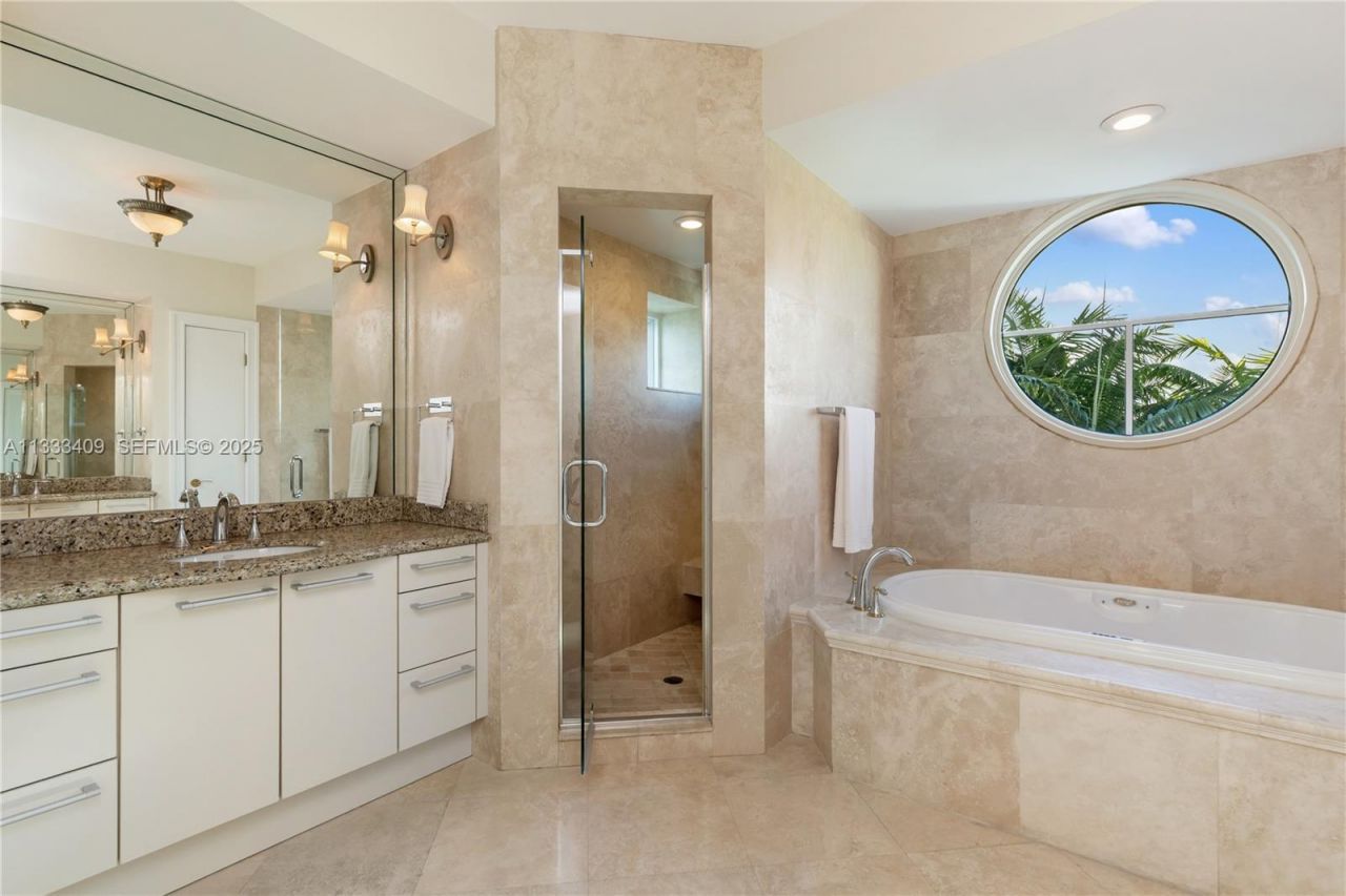 1660 W Glencoe St , Unit 302, Coconut Grove, FL 33133 Photo