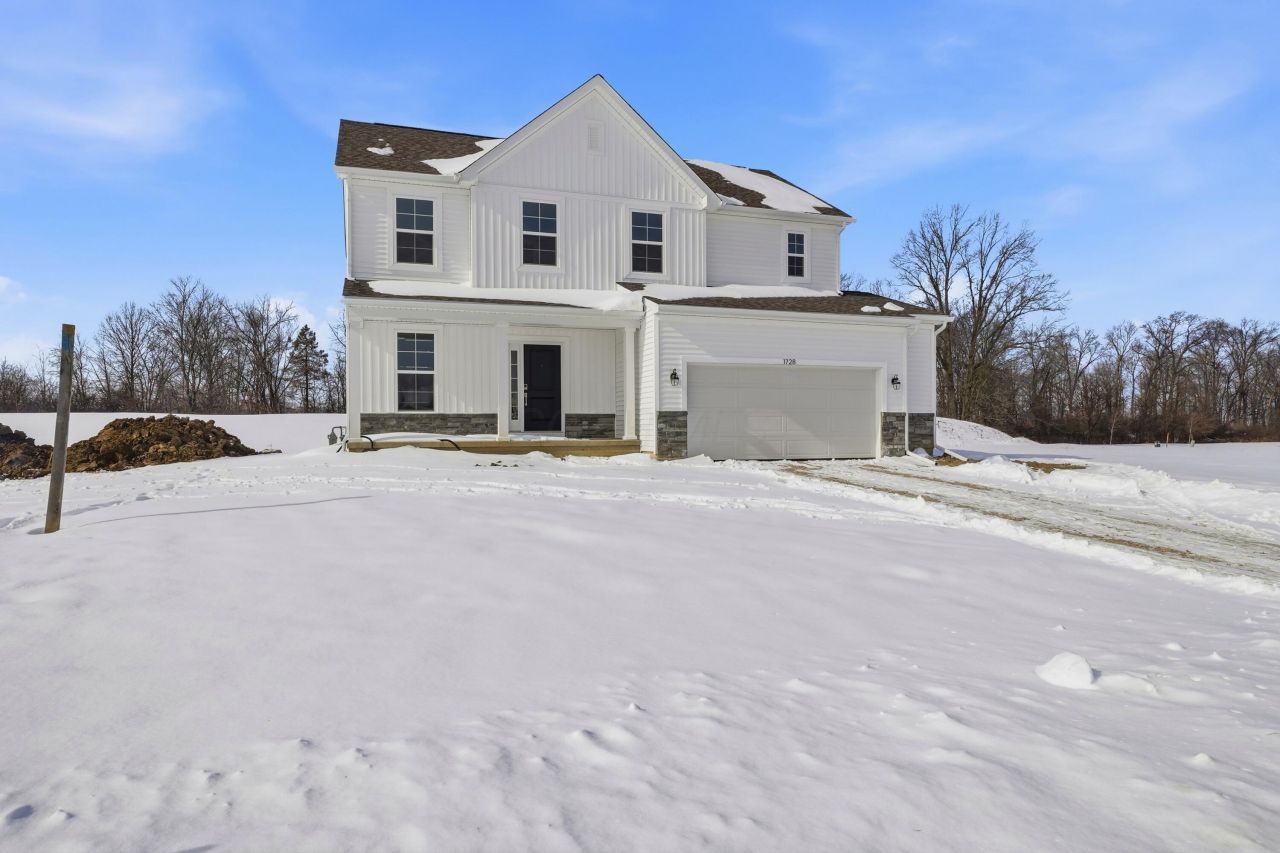 1728 Kenneth Drive, Delaware, OH 43015 Main Photo