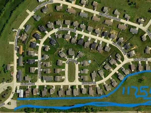 11755 East Bear Meadows Drive SE, Alto, MI 49302