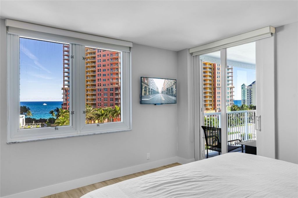 2200 NE 33rd Avenue, Unit 8G, Fort Lauderdale, FL 33305 Photo