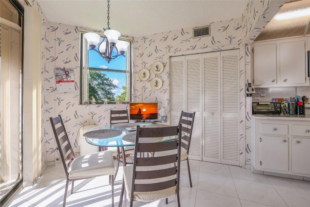 7200 Radice Court, Unit 203, Lauderhill, FL 33319 Photo